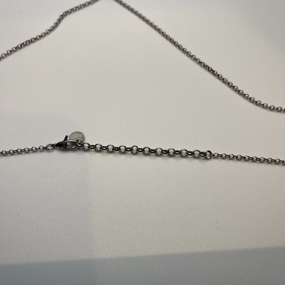 Gucci Textured Interlocking GG Pendant Necklace-Sterling Silver - Preowned - Picture 6 of 8